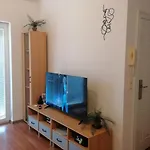Glorry & Marcelo Apartment